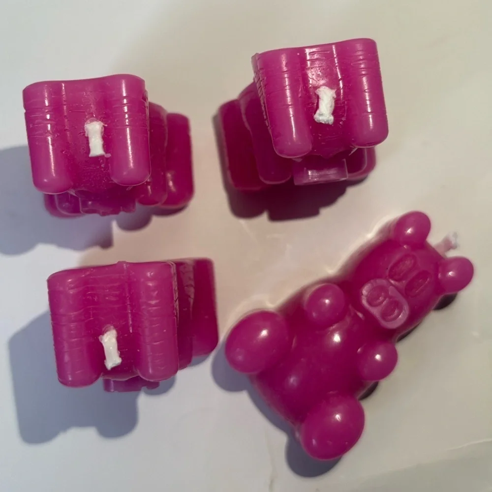 🍭Pink little piglets -Shaped Candles🧁